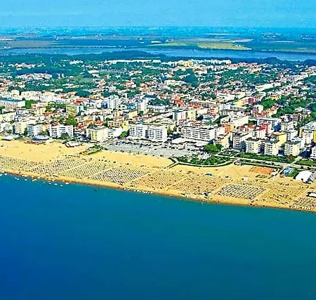 Colourful And Lively In Lignano 3* Lignano Sabbiadoro