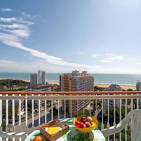 Ξενοδοχείο Colourful And Lively In Lignano 3*