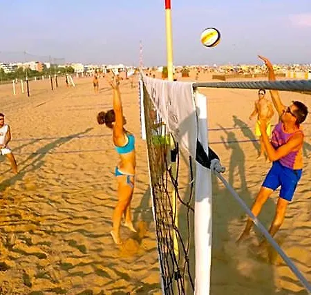 Hotel Colourful And Lively In Lignano 3*